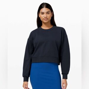 Lululemon Sz 6 True Navy Perfectly Oversized Crop Crew Neck Sweatshirt